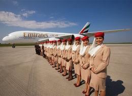 Emirates Havayolları, 74 bin lira maaşla Türkiye'de personel arıyor!