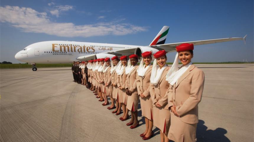 Emirates Havayolları, 74 bin lira maaşla Türkiye'de personel arıyor!