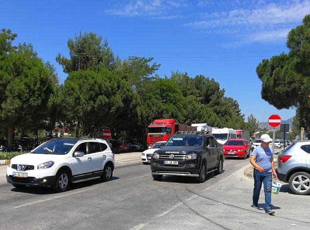 İstanbul-Samsun D-100 karayolunda trafik yoğunluğu