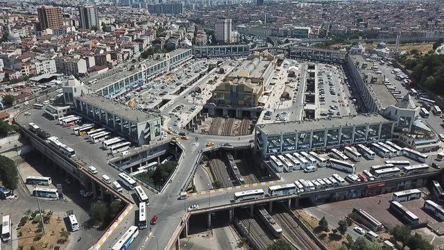  Havadan fotoğraflarla otogarda bayram hareketliliği 