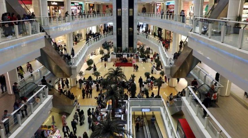 AVM'lerin bayramda tatil kararı iptal edildi