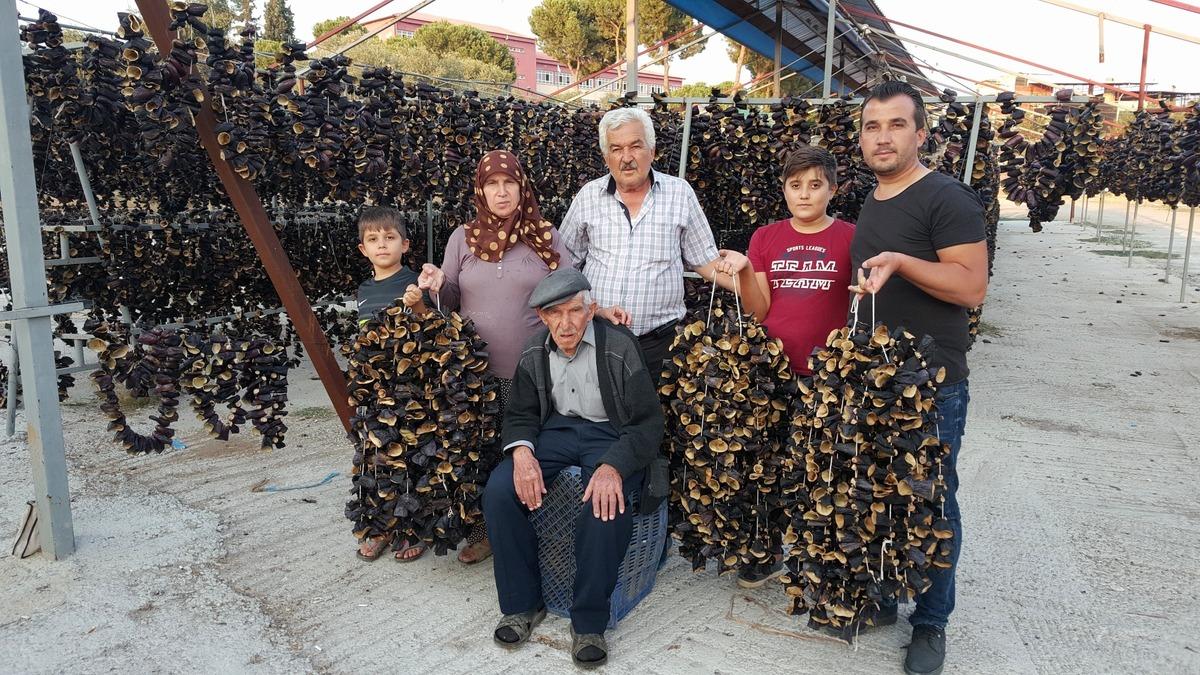 O mahalleden 5 kıtaya ihracat! Binlerce kişi bu üretimle geçiniyor 7