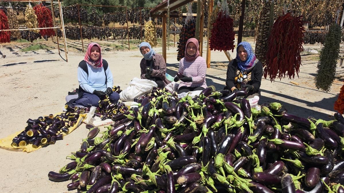 O mahalleden 5 kıtaya ihracat! Binlerce kişi bu üretimle geçiniyor 2