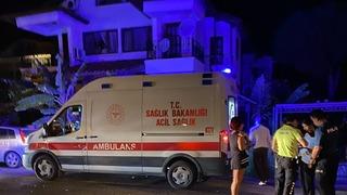 Ayvalık’ta motosiklet ile otomobil çarpıştı: 1 ağır yaralı