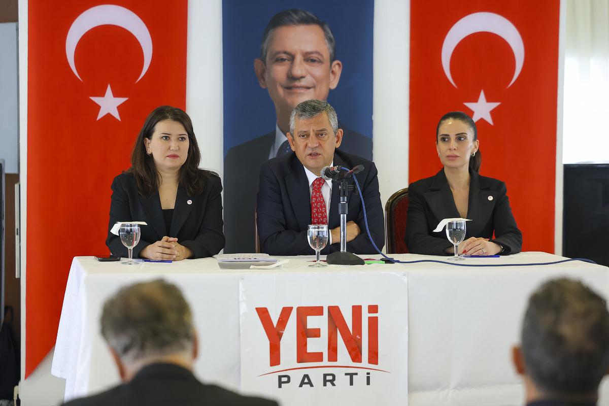Cumhurbaşkanı Erdoğan ın başdanışmanı Mehmet Uçum’dan Yeni Parti çıkışı: “Siyasi magazinden öteye gidemez” 3