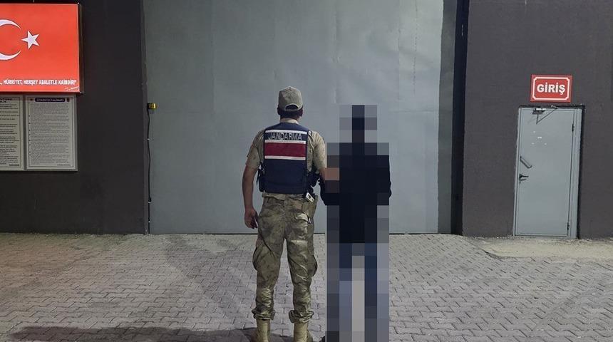 Siverek&rsquo;te 10 yıl hapis cezası bulunan h&uuml;k&uuml;ml&uuml; yakalandı