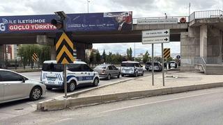 Çorum’da üst geçitten atlayan kadın yaralandı