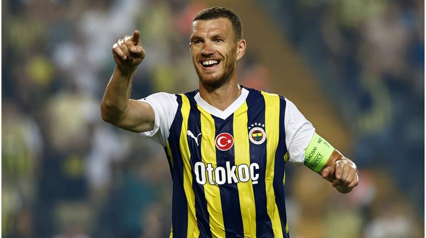 40 yaşında yeni s&ouml;zleşme! Edin Dzeko imzayı atıyor