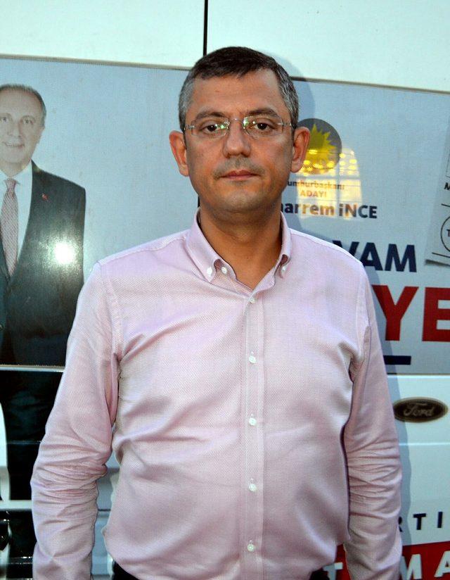 CHP'li Özel: Siyasete bu kanı bulaştıranları lanetliyor ve kınıyoruz