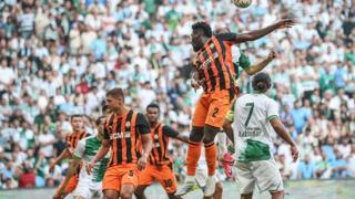 Bursaspor Arda Turan'ın ekibi Shakhtar Donetsk ile golsüz berabere kaldı