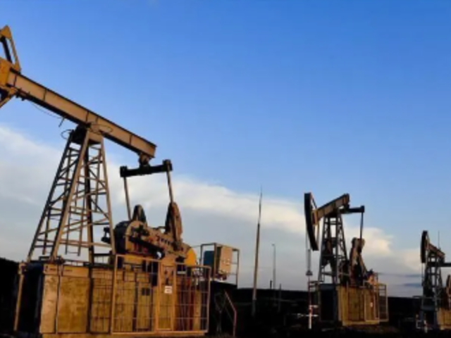 Brent petrol&uuml;n varili 86,61 dolardan işlem g&ouml;r&uuml;yor