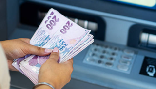 Milyonlarca emekli merakla bekliyor! Zam netleşiyor: 4 farklı senaryo