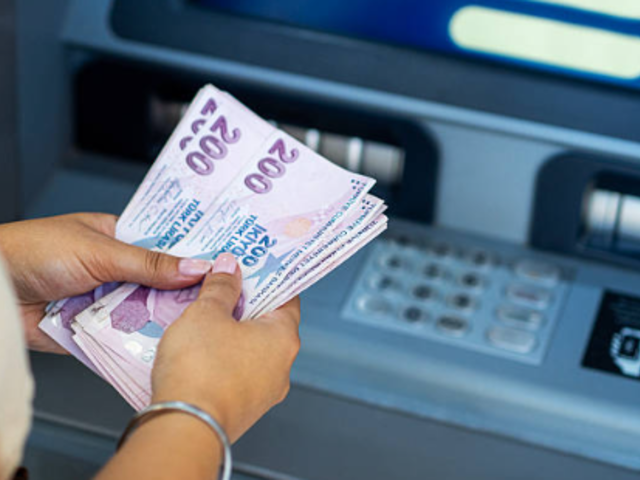 Milyonlarca emekli merakla bekliyor! Zam netleşiyor: Bu iki rakamdan biri olacak