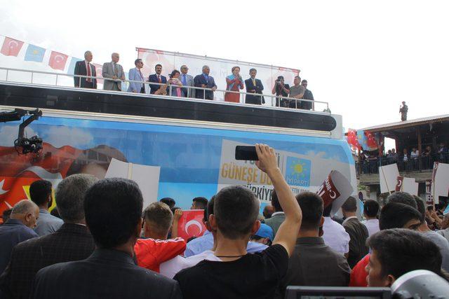 Akşener: Allah aşkına kardeşlik, birlik hukukunu gözetmeye devam edelim (2)