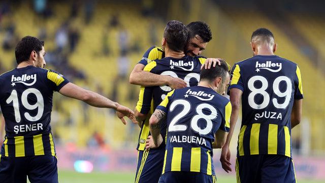 Fenerbahçe Josef de Souza'yı satmaya hazır!