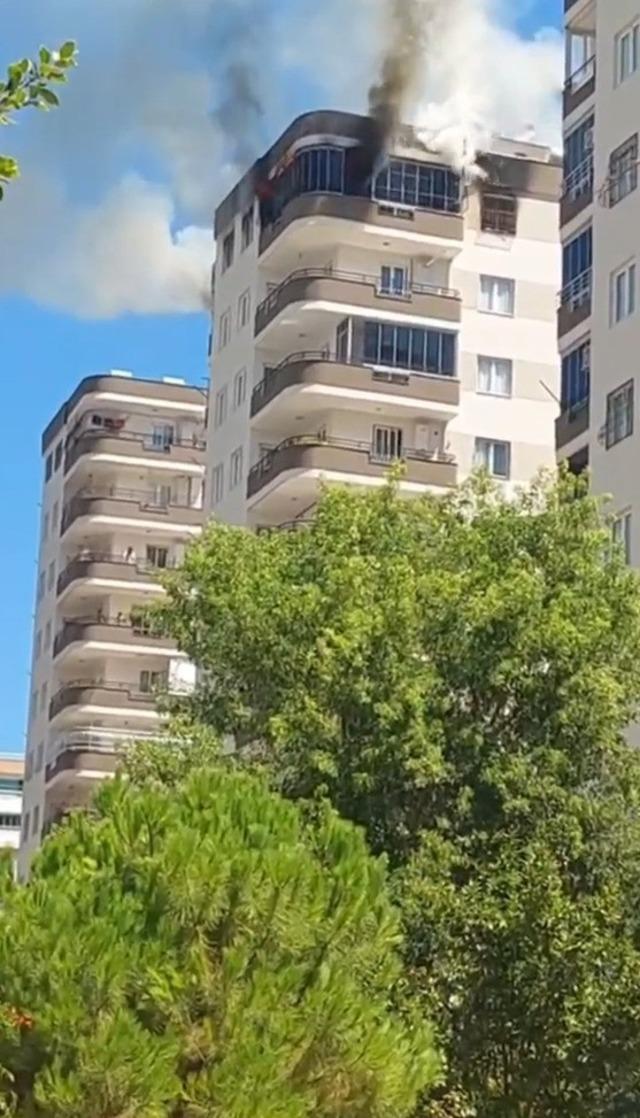 Apartman dairesinde &ccedil;ıkan yangın s&ouml;nd&uuml;r&uuml;ld&uuml; 1