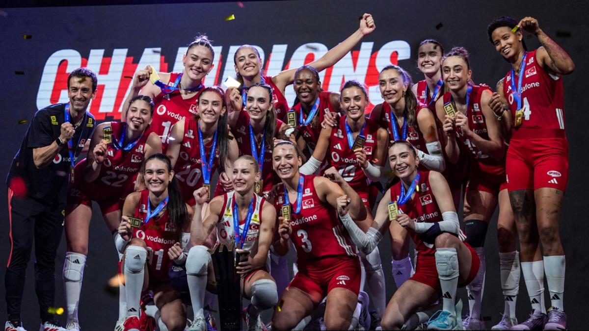 Şampiyonluk sonrası ortaya çıktı! Filenin Sultanları na final öncesi büyük ayıp 2