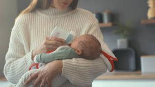 Bakan Işıkhan duyurdu! Bebeklere 3,1 milyar TL'lik mama desteği