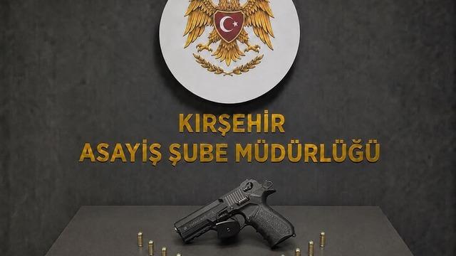Polis uygulamalarında silah ve uyuşturucu ele geçirildi