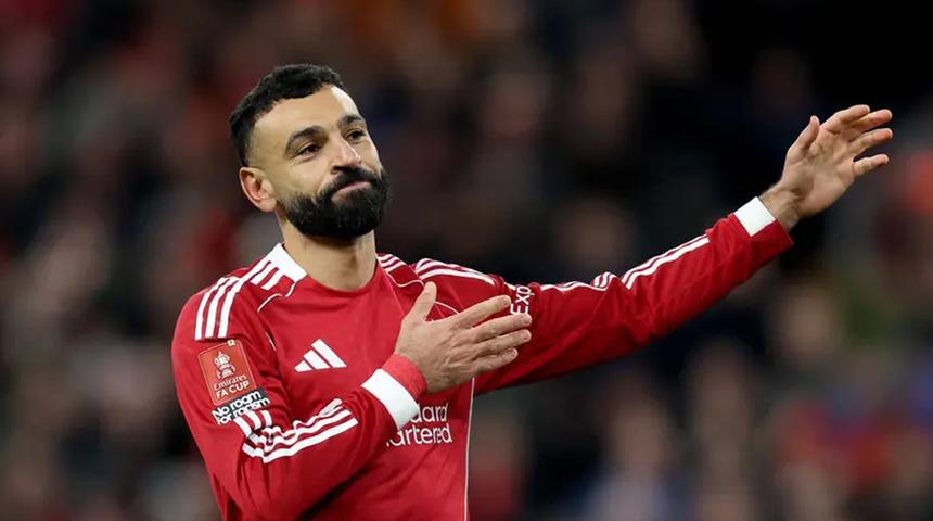 &Ouml;nder &Ouml;zen'den Salah a&ccedil;ıklaması! "Beşiktaş şimdilik masadan kalktı"