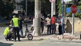 Elektrikli bisiklet motosikletle &ccedil;arpıştı: 2 yaralı
