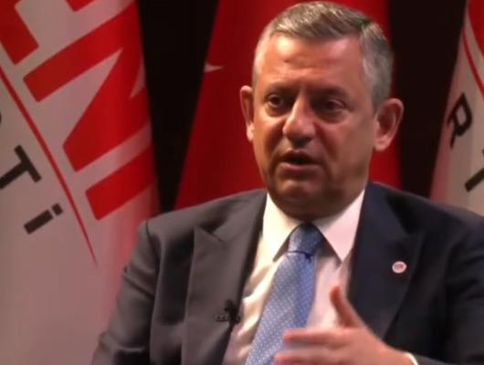 Mansur Yavaş ve Zeydan Karalar a&ccedil;ıklaması! &Ouml;zg&uuml;r &Ouml;zel aldığı duyumu a&ccedil;ıkladı
