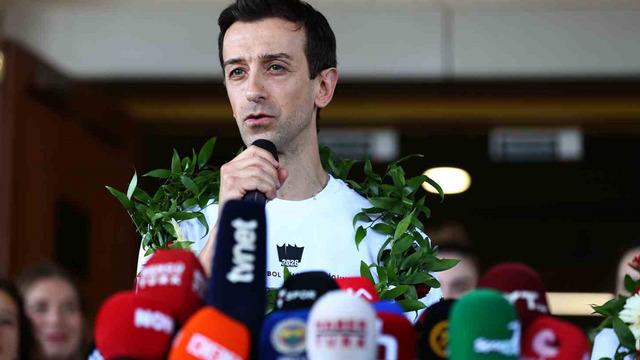 Milletler Ligi şampiyonu A Milli Kadın Voleybol Takımı, Türkiye’ye döndü