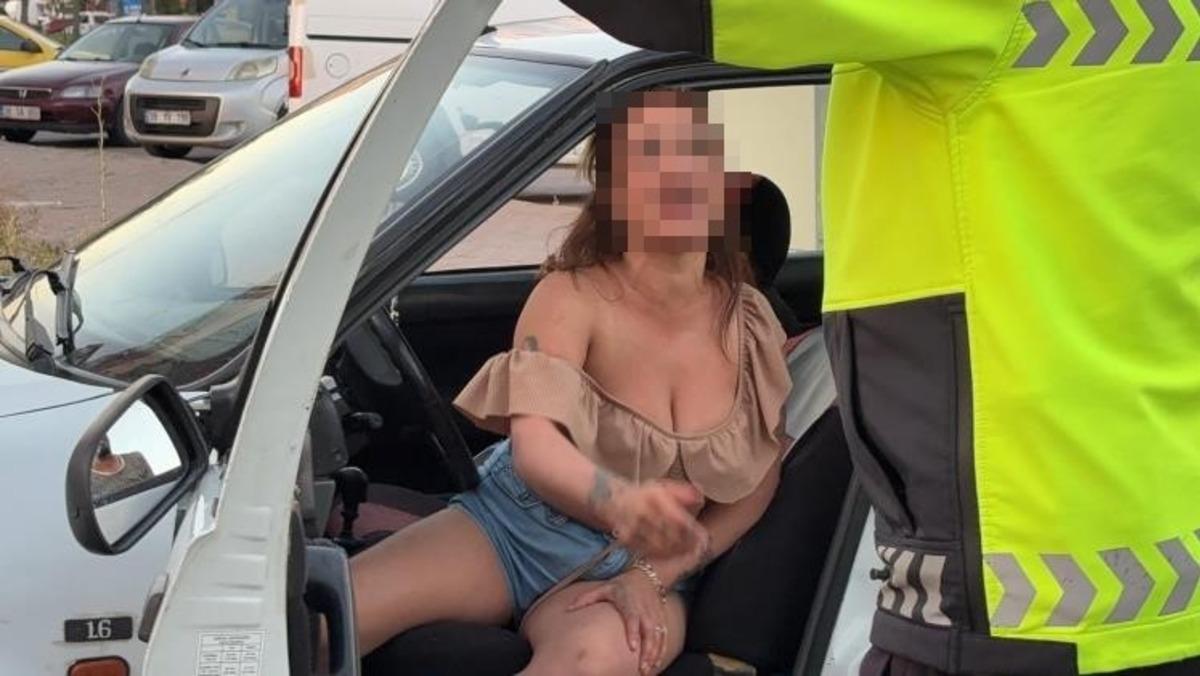 Polisin sabrını zorladı, gazeteciye demediğini bırakmadı! 2