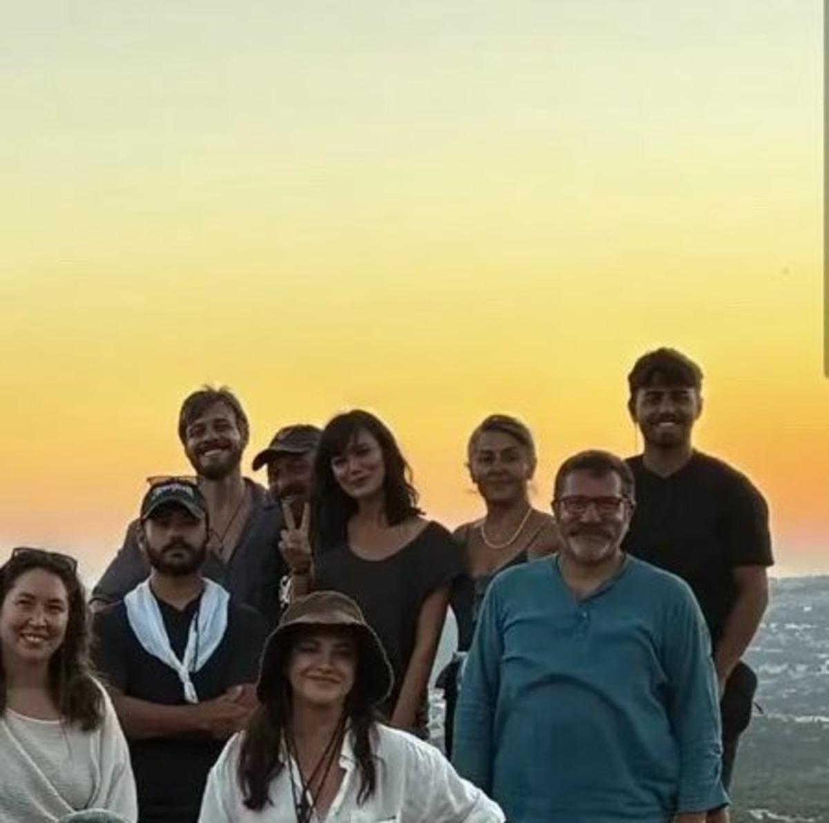 Kerem B&uuml;rsin yeni rol&uuml; i&ccedil;in imaj değiştirdi! G&ouml;renler tanıyamıyor 2