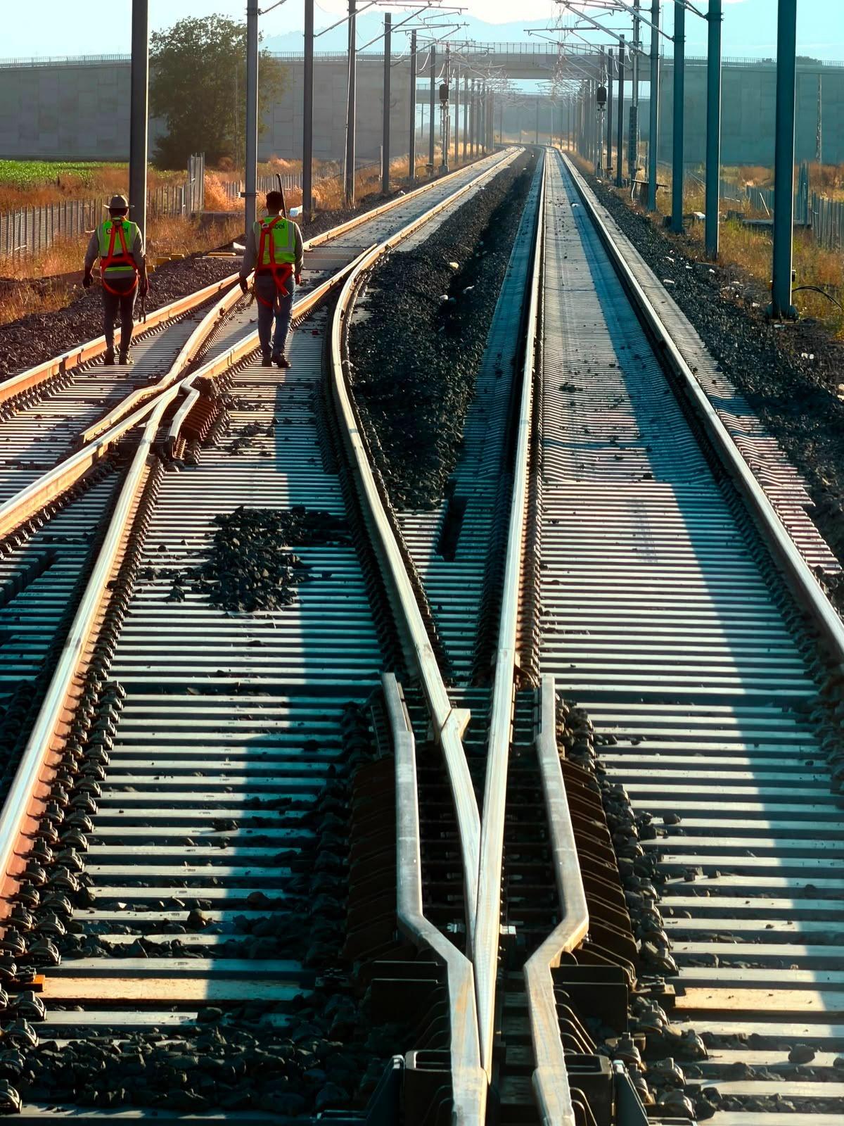 Hızlı tren geliyor, test s&uuml;r&uuml;şleri başlıyor: 2 saat 15 dakikaya d&uuml;şecek 11