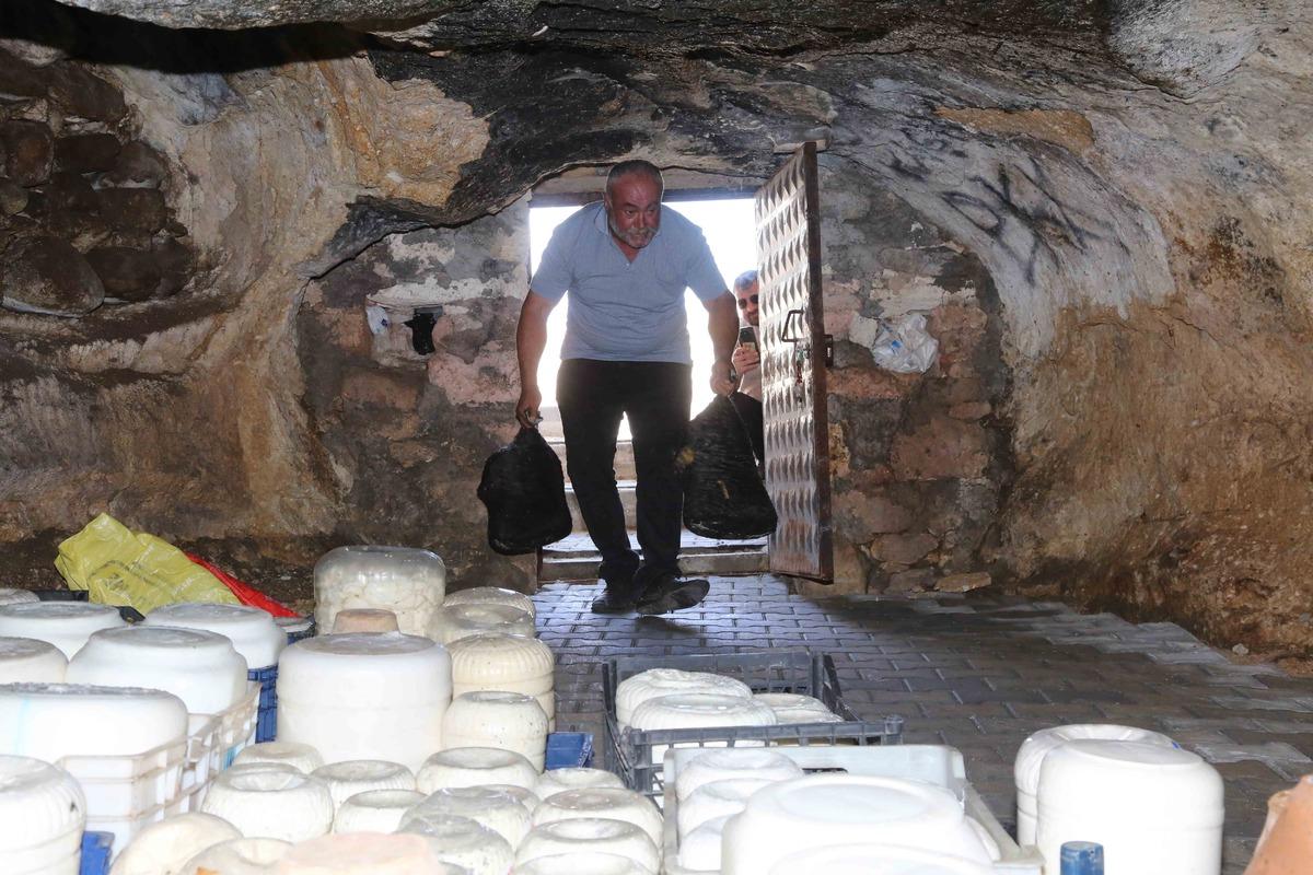 4 ay sonra mağaradan &ccedil;ıkacak! Herkes bu lezzeti bekliyor 3