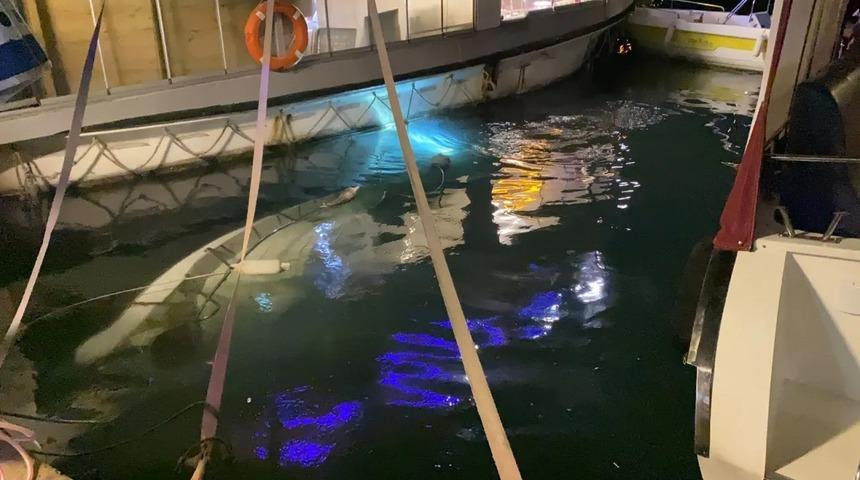 Sinop&rsquo;ta tekne sulara g&ouml;m&uuml;ld&uuml;