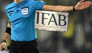 IFAB onayı verdi! İşte Kaleci sakatlıkları i&ccedil;in getirilecek yeni kural