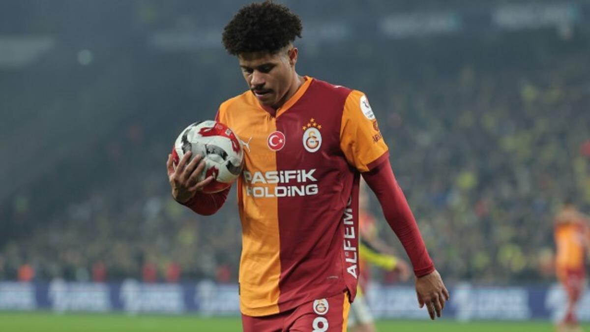 Gabriel Sara eşyalarını topladı! Dev bonservis... 1