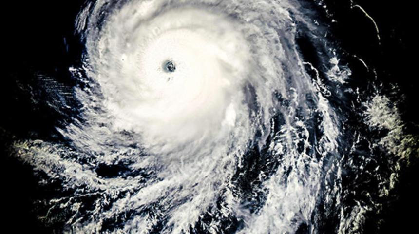 Meksika'da tropik fırtına alarmı verildi