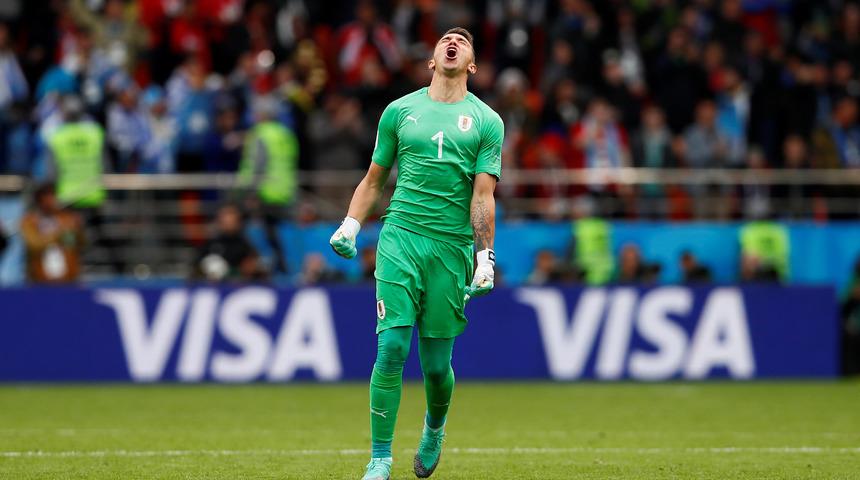 Galatasaray'da satılık olmayan tek isim Muslera!