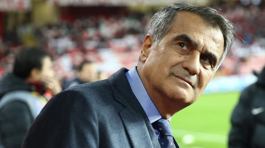 Şenol G&uuml;neş maaşında indirime gidecek!