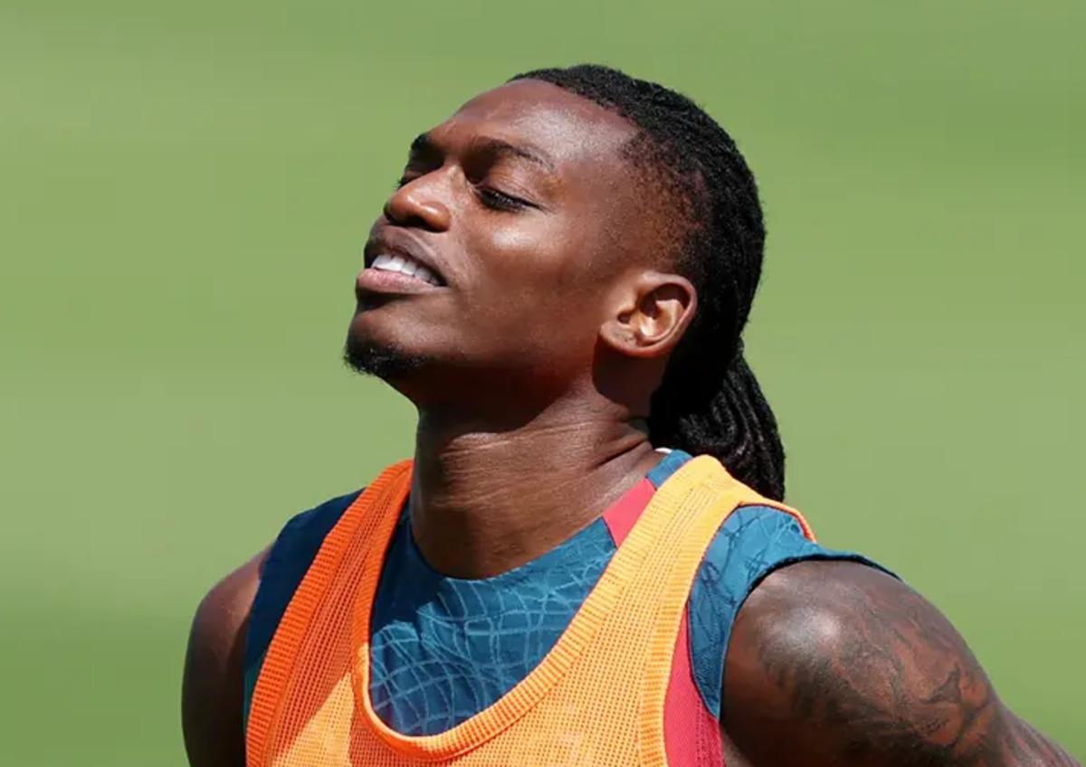 Fenerbah&ccedil;e den Galatasaray a Rafael Leao &ccedil;alımı! İtalyanlar duyurdu 2