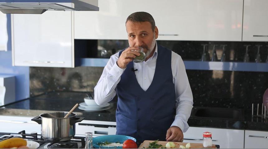 SP'li adaydan 'siyaset' tadında zeytinyağlı biber dolması tarifi