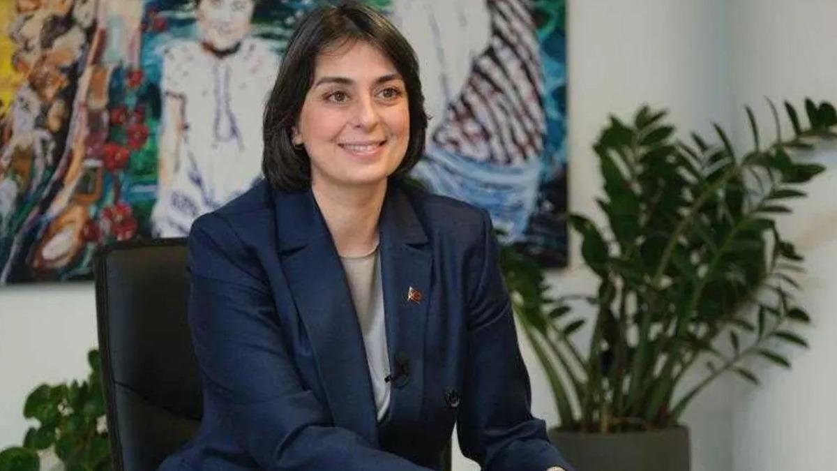 &Uuml;sk&uuml;dar Belediye Başkanı Sinem Dedetaş g&ouml;zaltına alındı 1