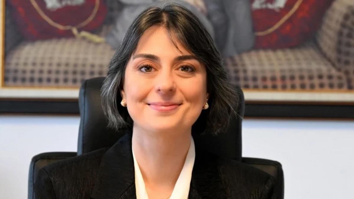Üsküdar Belediye Başkanı Sinem Dedetaş gözaltına alındı