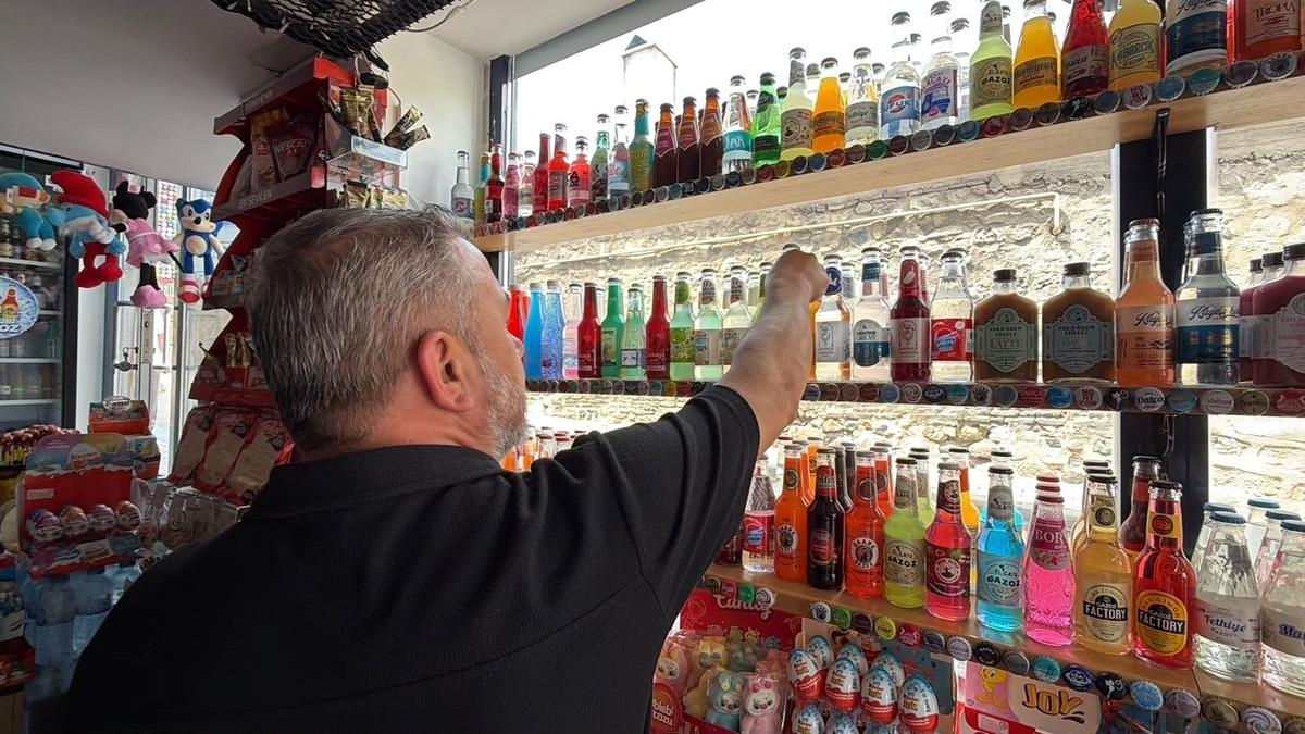 Hobi olarak topladığı gazoz kapakları meslek sahibi yaptı 1