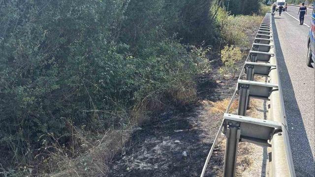 Atılan sigara izmariti muhtemel bir faciaya yol açıyordu