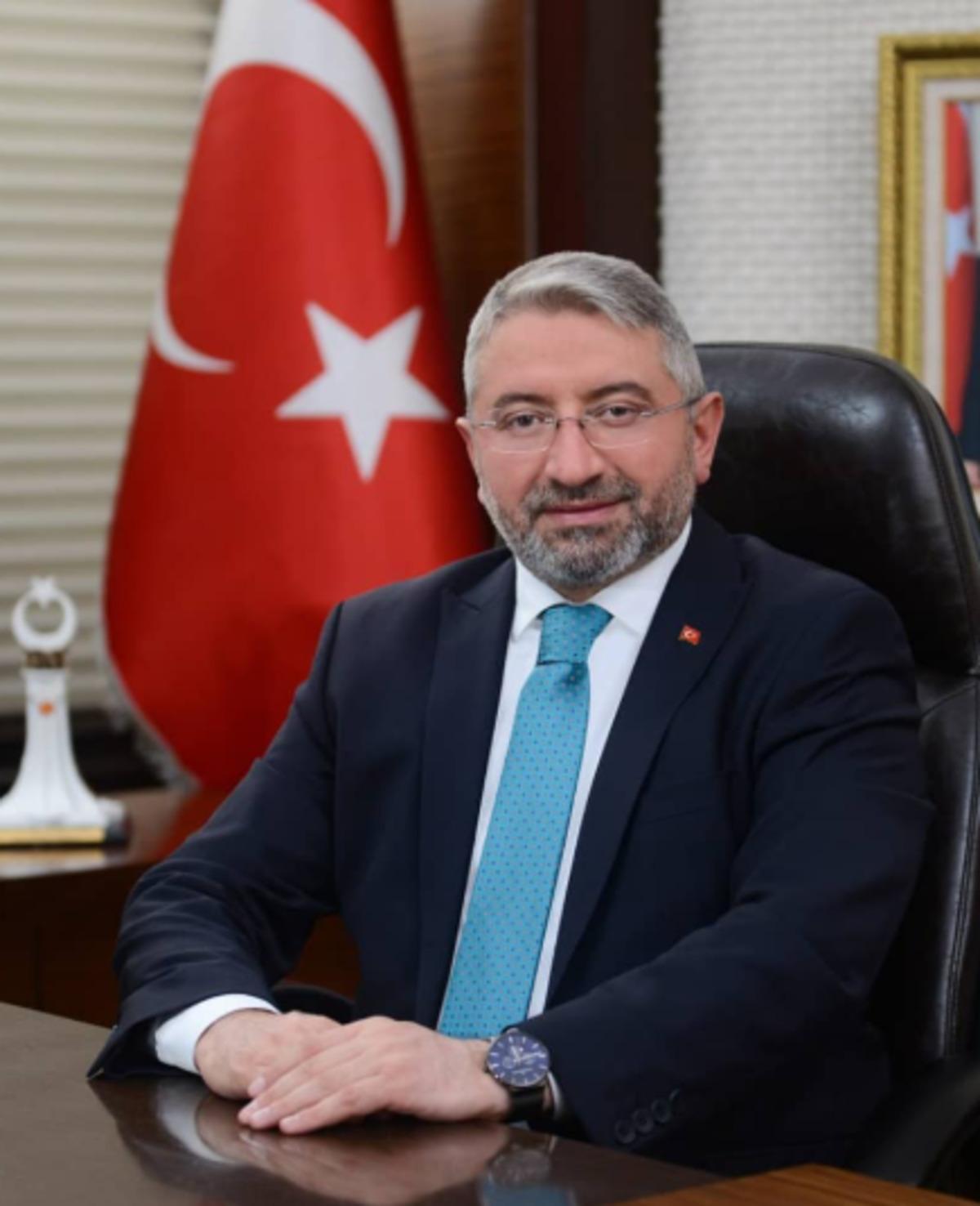 &Ccedil;orum Belediye Başkanı  Manifest  konseri isteğini reddetti!  Bu şehre giremez  2