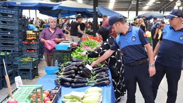 Pazarlarda tartı ve tezgahlar mercek altında