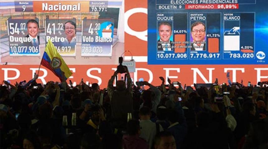 Kolombiya'da devlet başkanı seçildi