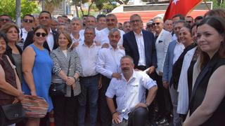 Balıkesir CHP'de toplu istifa! İl Başkanı, 20 ilçe başkanı ve 12 belediye başkanı Yeni Parti'ye geçti