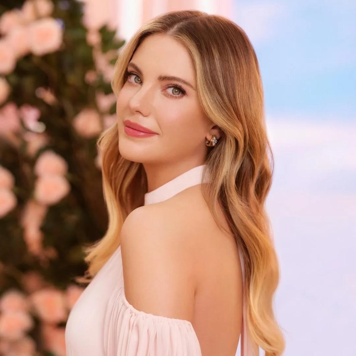 AHBAP soruşturmasında Berna La&ccedil;in, Eda Ece, Farah Zeynep Abdullah, İrem Helvacıoğlu ve Kerem B&uuml;rsin ifadeye &ccedil;ağrıldı! 1