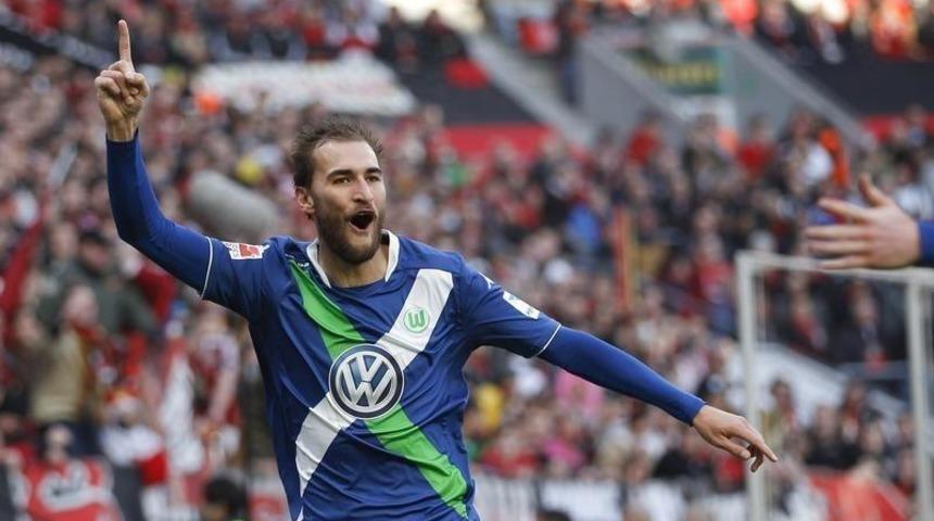 Bas Dost kimdir? Bas Dost FB'ye geliyor mu? (Son dakika Fenerbah&ccedil;e transfer haberleri)