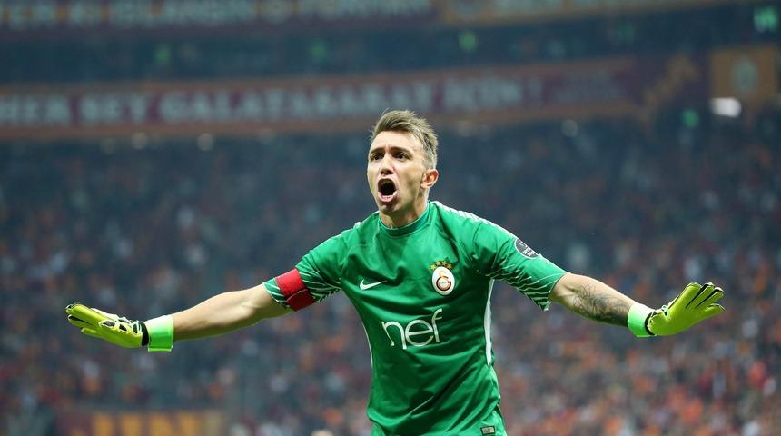 Fernando Muslera'ya Watford'dan teklif!